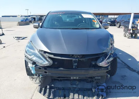 2018 Nissan Sentra Sr z USA, uszkodzony, nr VIN 3N1AB7AP2JY203016